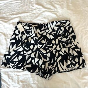 NWT A New Day Black and White Skort Size 20